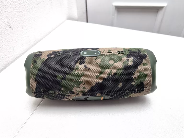 glosnik-jbl-charge-5-model-250442-1921113