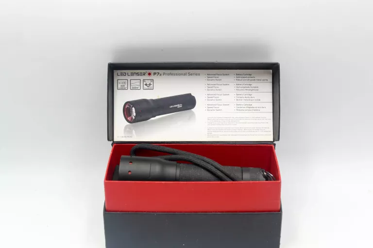 latarka-p72-professional-torch-in-gift-box-by-led-lenser-solec-117-warszawa