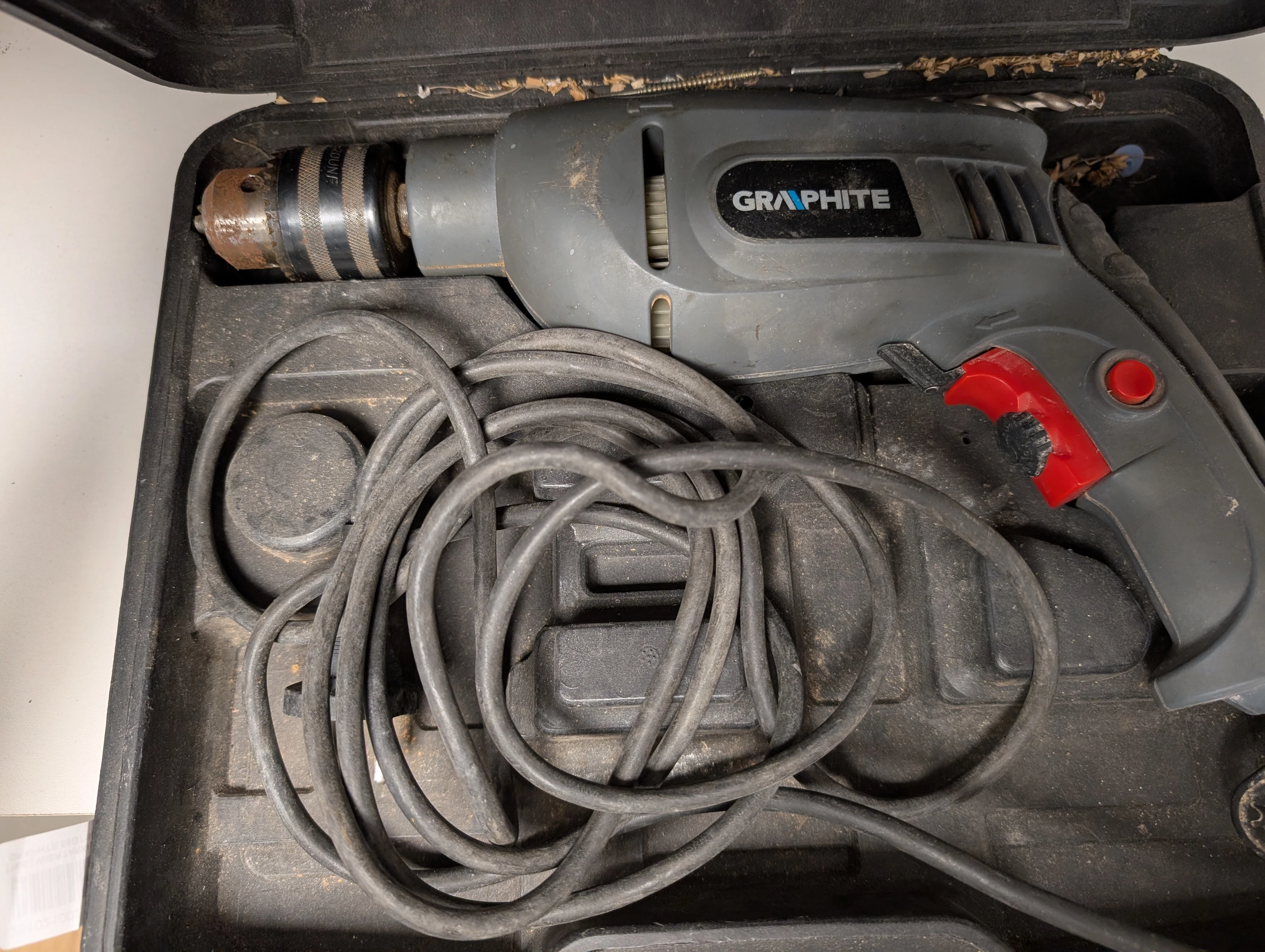 wiertarka-udarowa-graphte-58g716-650w-walizka-prusa-1-legnica