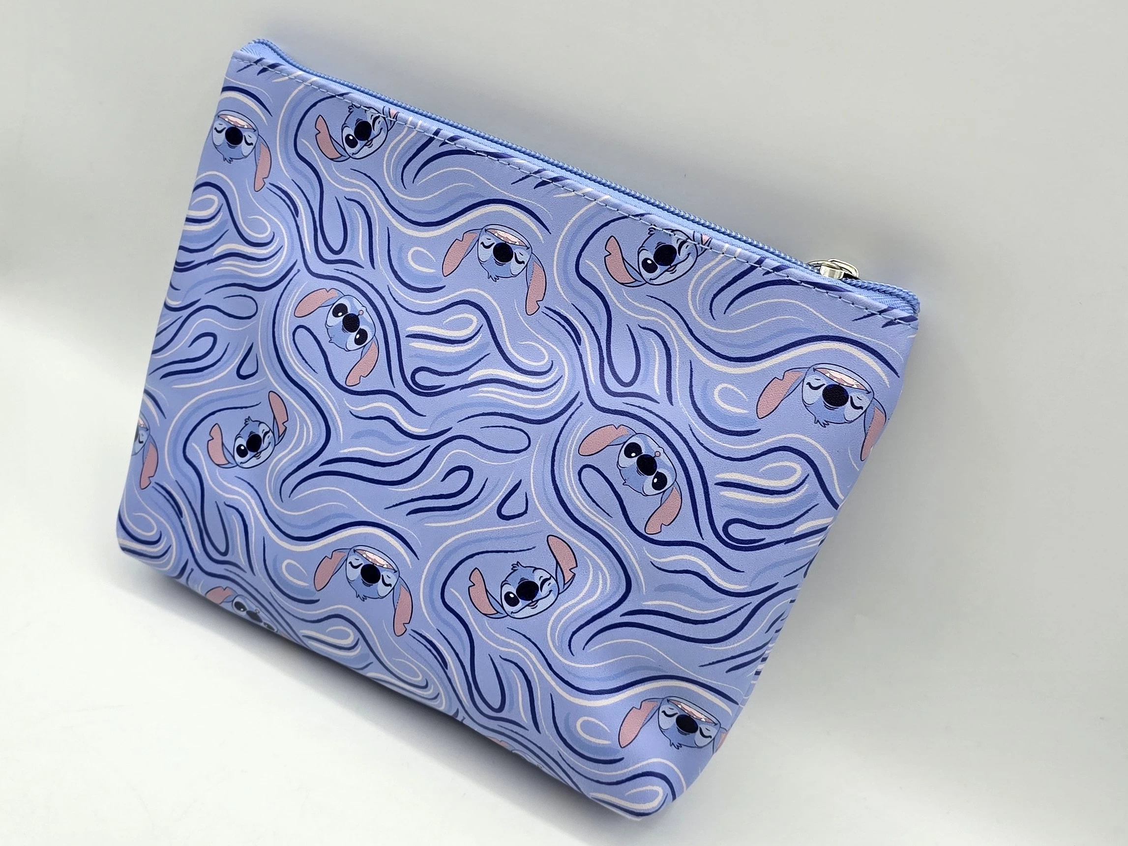 disney-stitch-kosmetyczka-zestaw-3-sztuk-kod-producenta-5907869101327