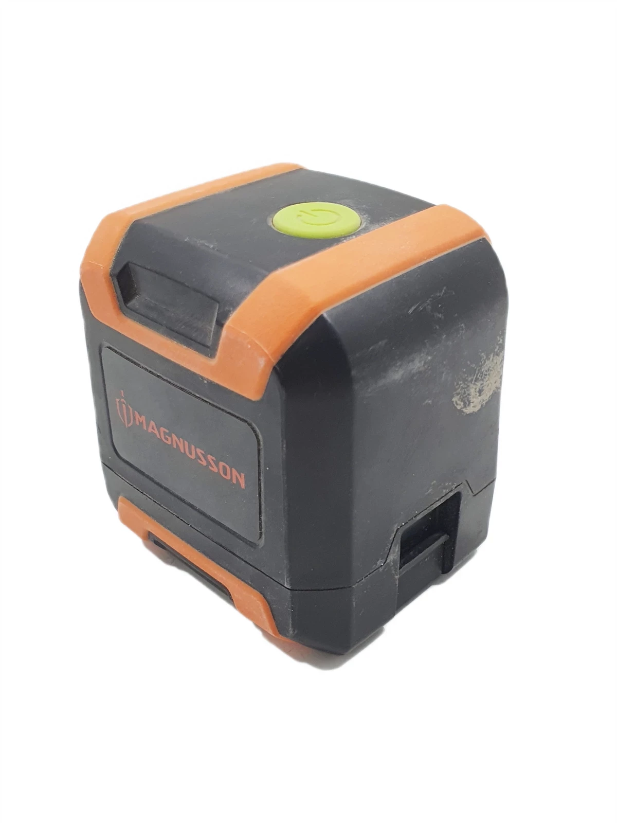 laser-krzyzowy-magnusson-samopoziomujacy-15-m-stan-11323-2