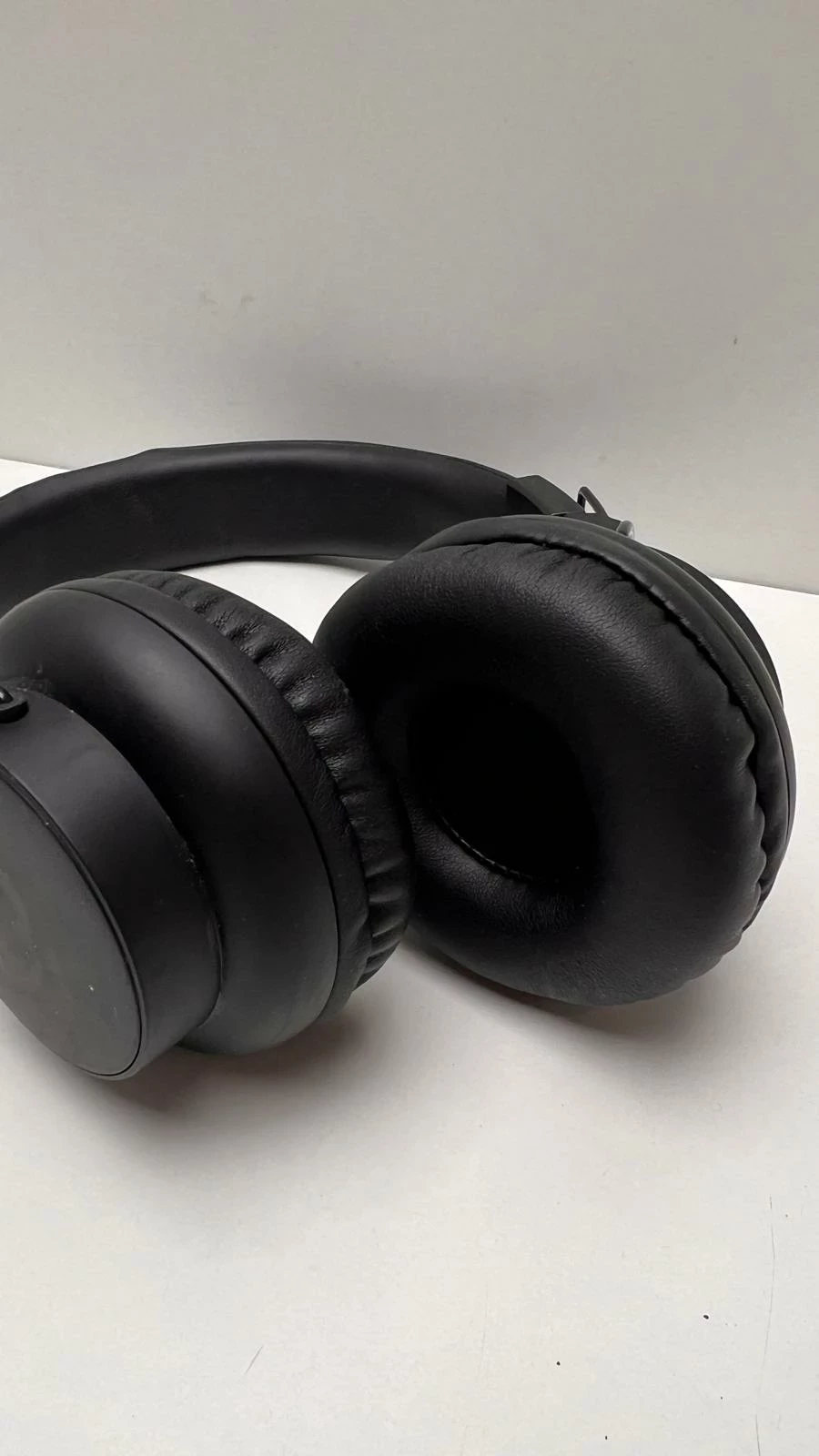 sluchawki-bluetooth-fresh-n-rebel-3ahp200bl-stan-11323-2