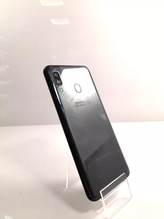 telefon-samsung-galaxy-sm-a205f-band-lte-12-32gb-przekatna-ekranu-580