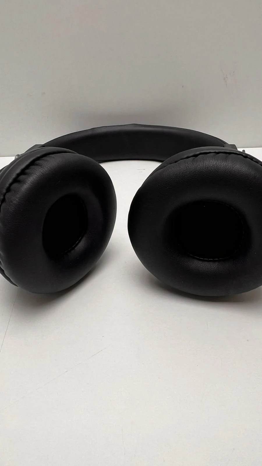 sluchawki-bluetooth-fresh-n-rebel-3ahp200bl-kolor-dominujacy-129357-3