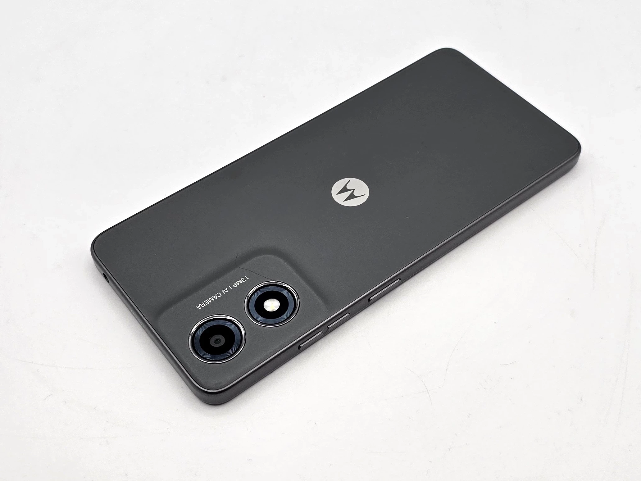 motorola-moto-e14-4gb-64gb-wbudowana-pamiec-202869-214193