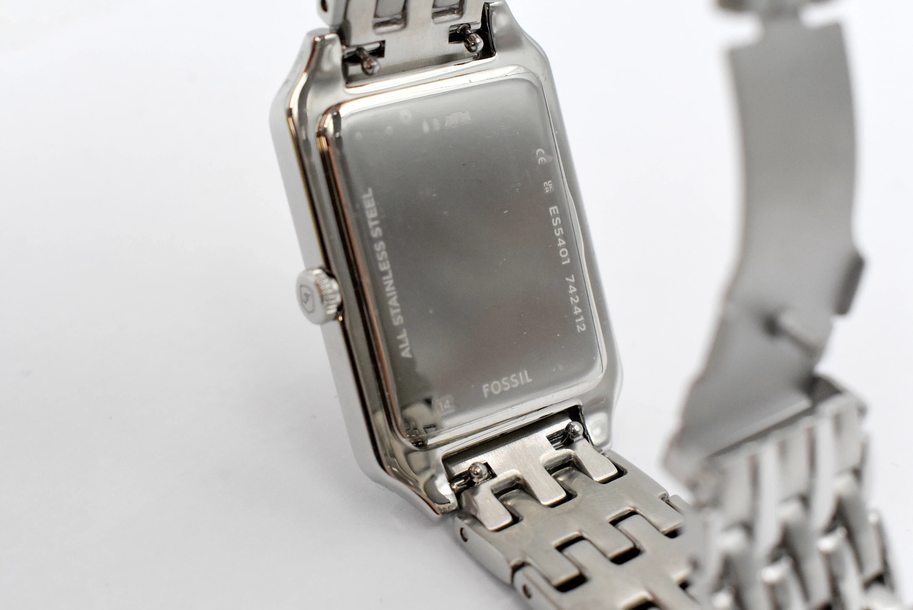 damski-zegarek-fossil-raquel-es-5401-ksztalt-koperty-129223-2