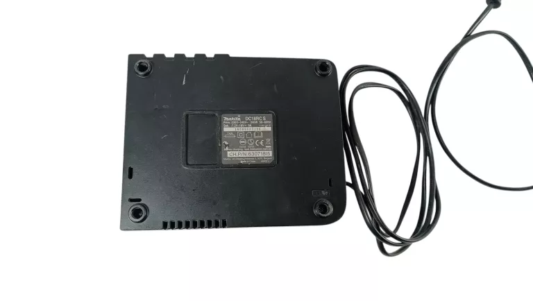 ladowarka-makita-dc18rc-stan-11323-2