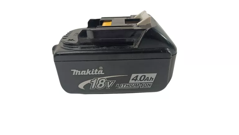 akumulator-makita-40-ah-grunwaldzka-14-pruszcz-gdanski