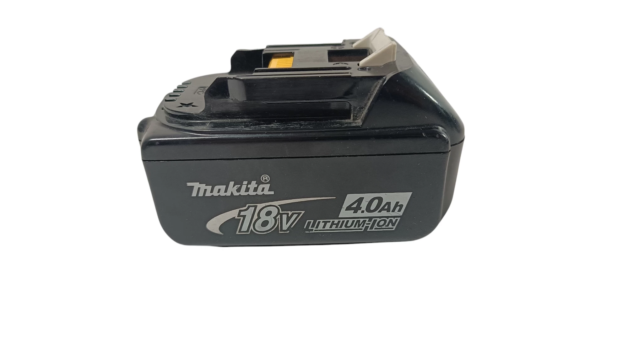 akumulator-makita-40-ah-grunwaldzka-14-pruszcz-gdanski