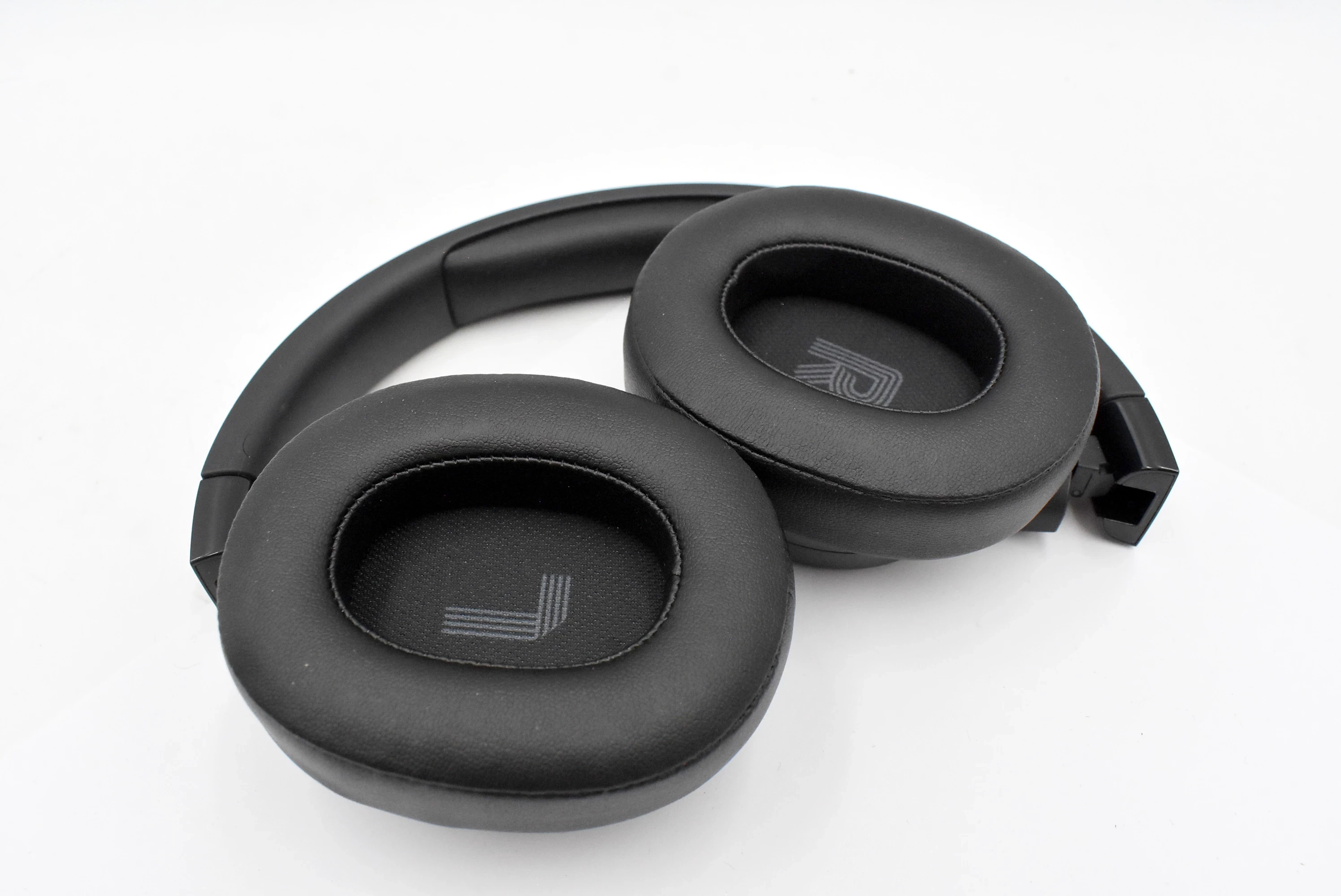 nauszne-sluchawki-bezprzewodowe-jbl-tune-720bt-czarne-rodzaj-sluchawek-203681-217757