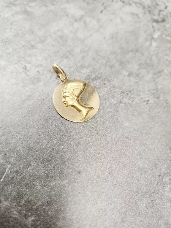 zlota-zawieszka-75051g-krupowki-75-zakopane