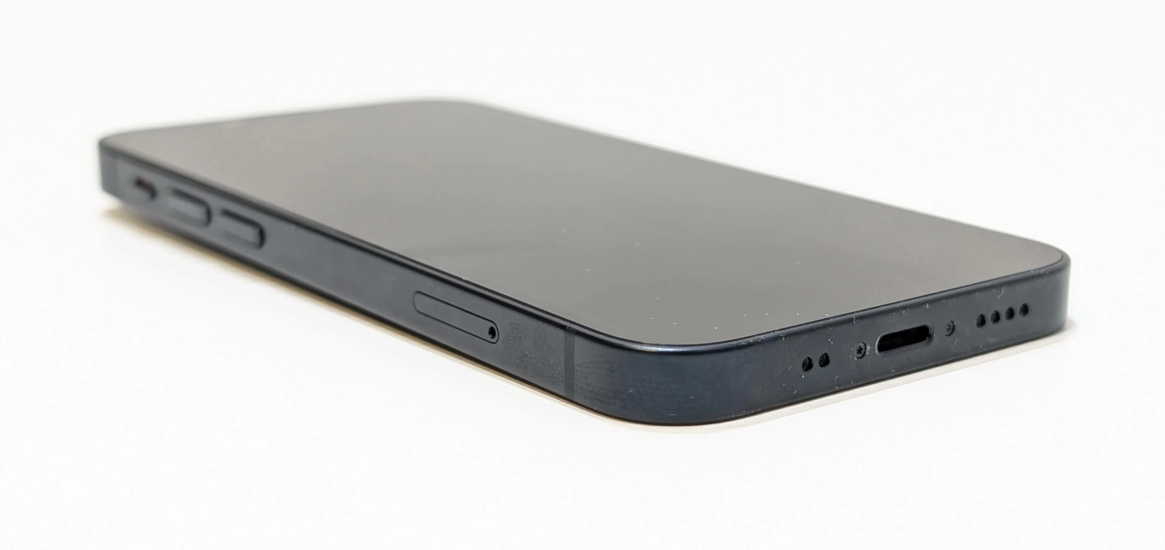 telefon-iphone-13-mini-128gb-bat100-system-operacyjny-4388-7