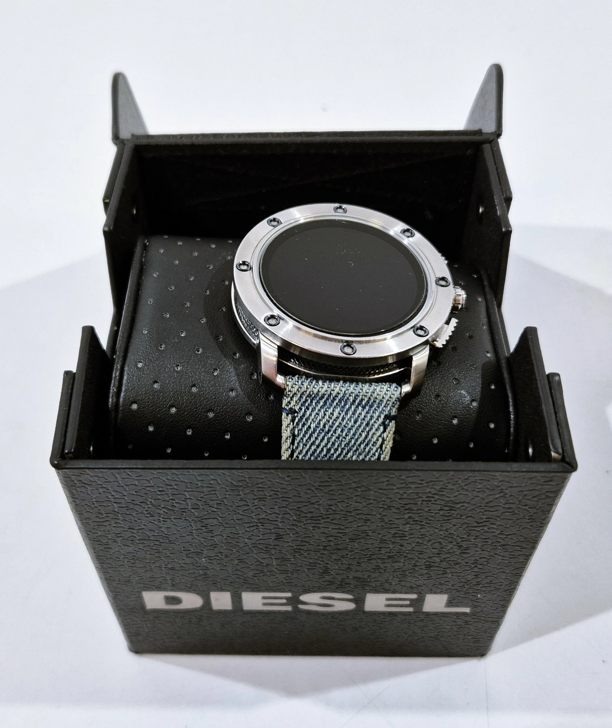 diesel-smartwatch-dw1001-marka-248811-958954