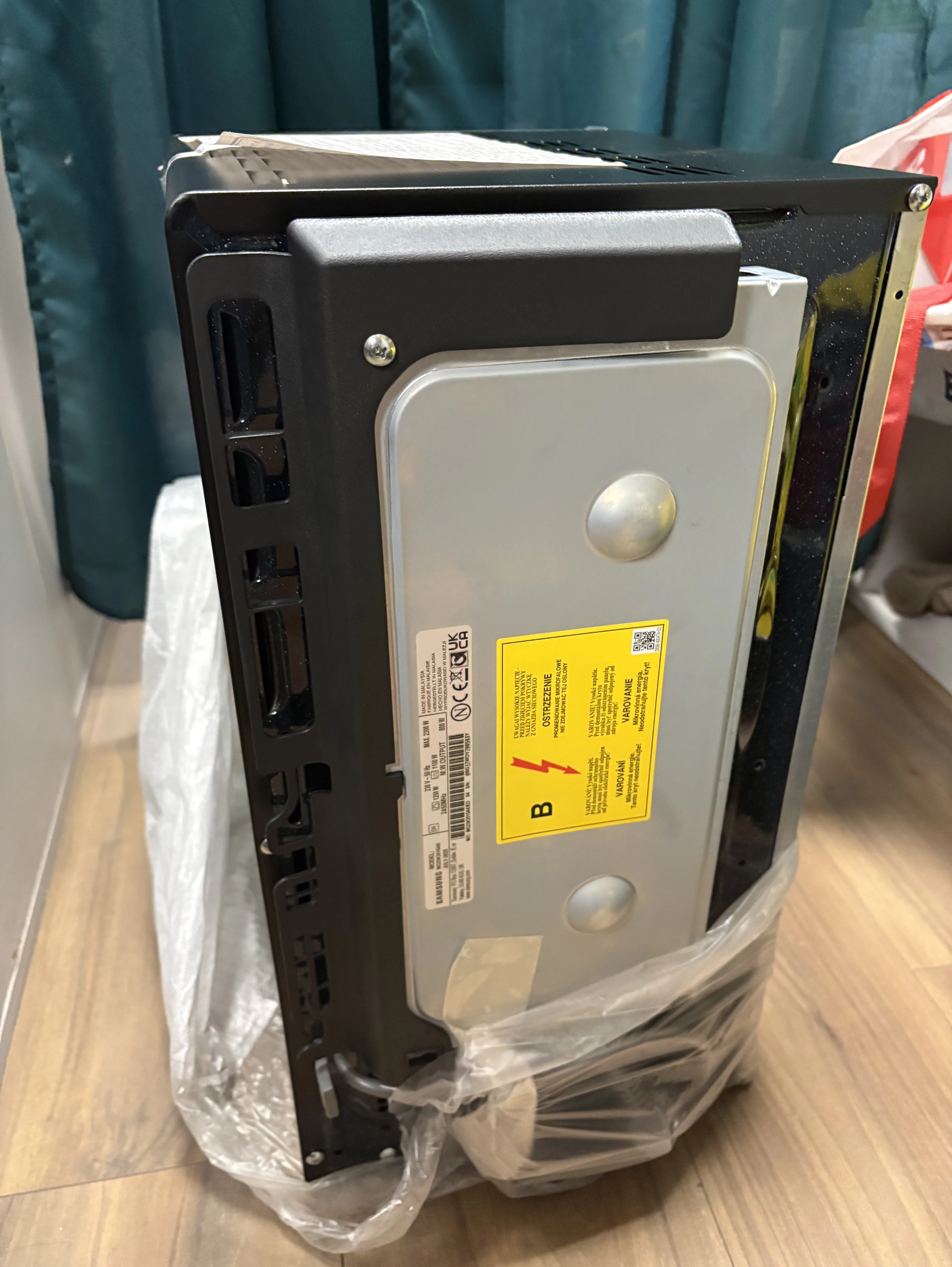 kuchenka-mikrofalowa-samsung-mg23k3515ak-ean-gtin-8801643398392