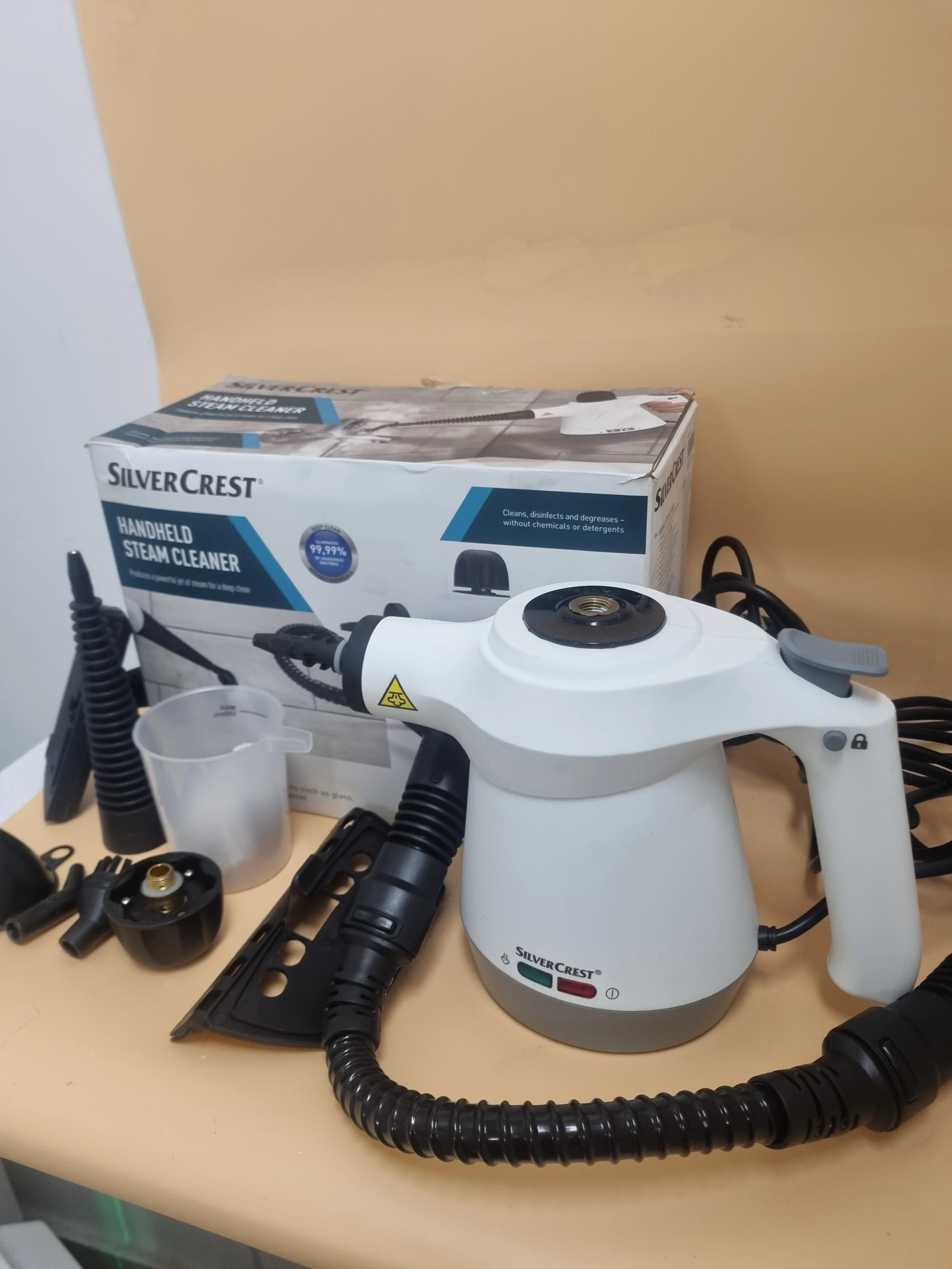 myjka-parowa-silvercrest-sdr-1100-pojemnosc-025