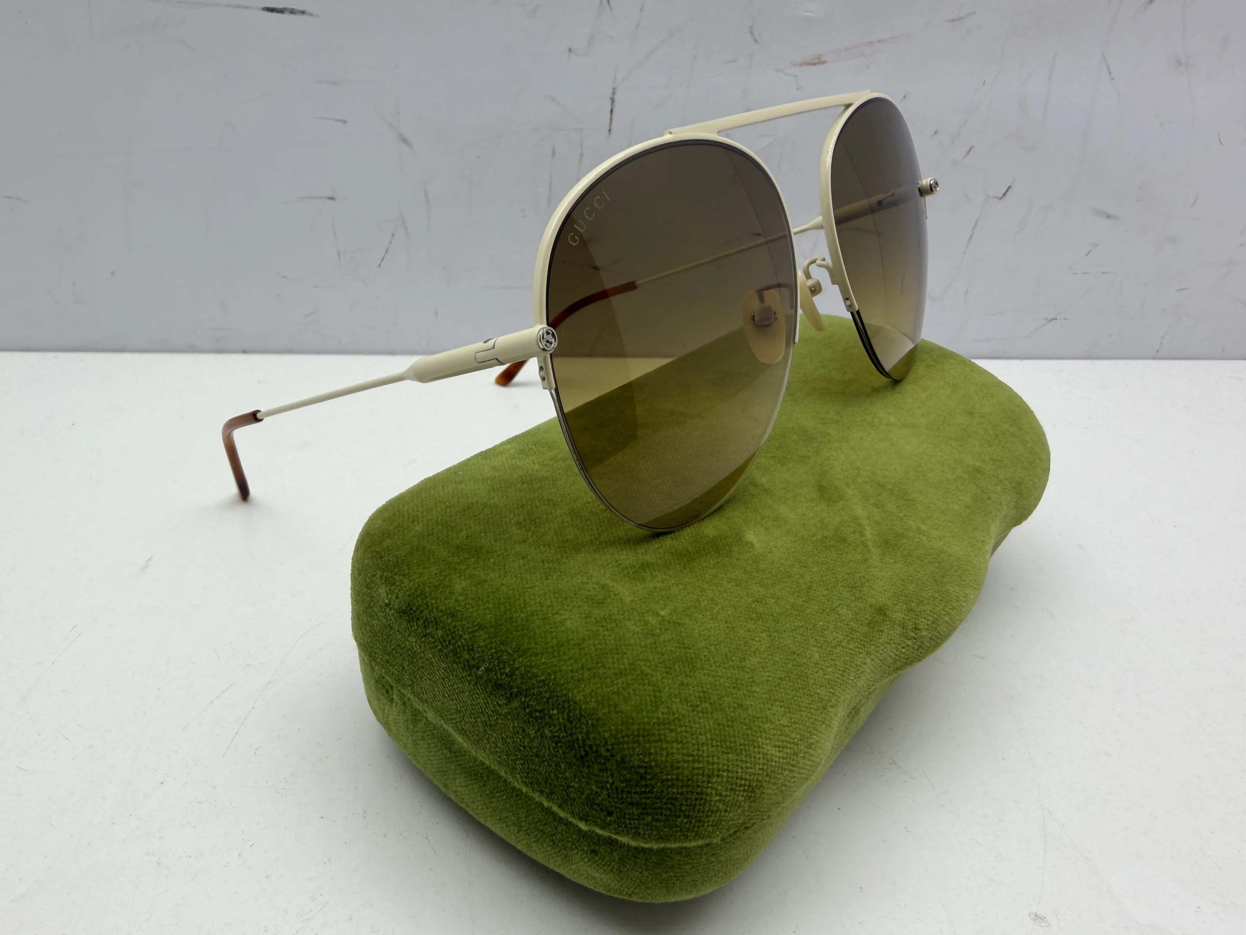 gucci-gg1413s-004-61-x-17-145-okulary-przeciwsloneczne-fason-4526-4