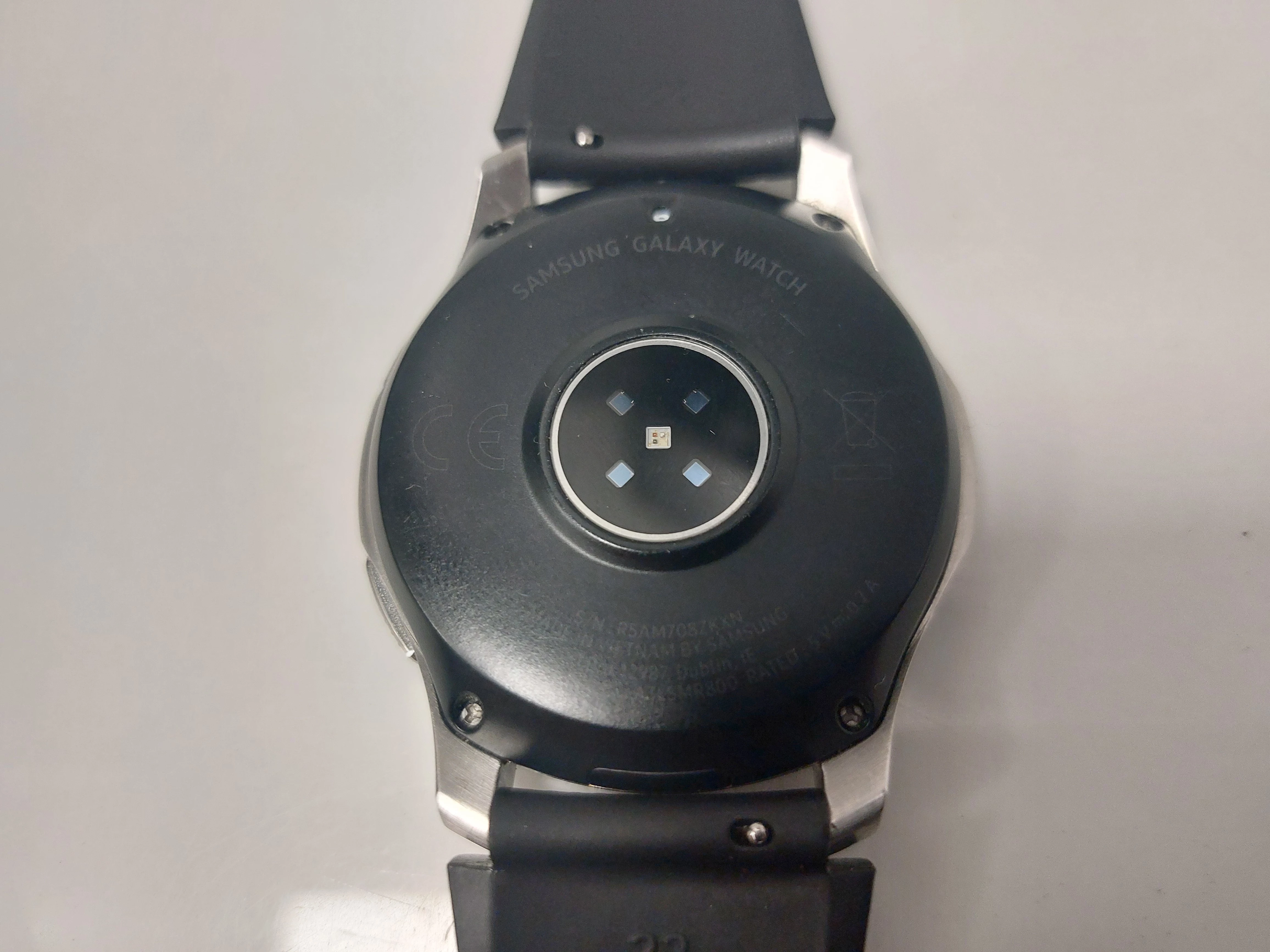 smartwatch-samsung-galaxy-watch-r800-czarny-polecam-material-koperty-212886-258010