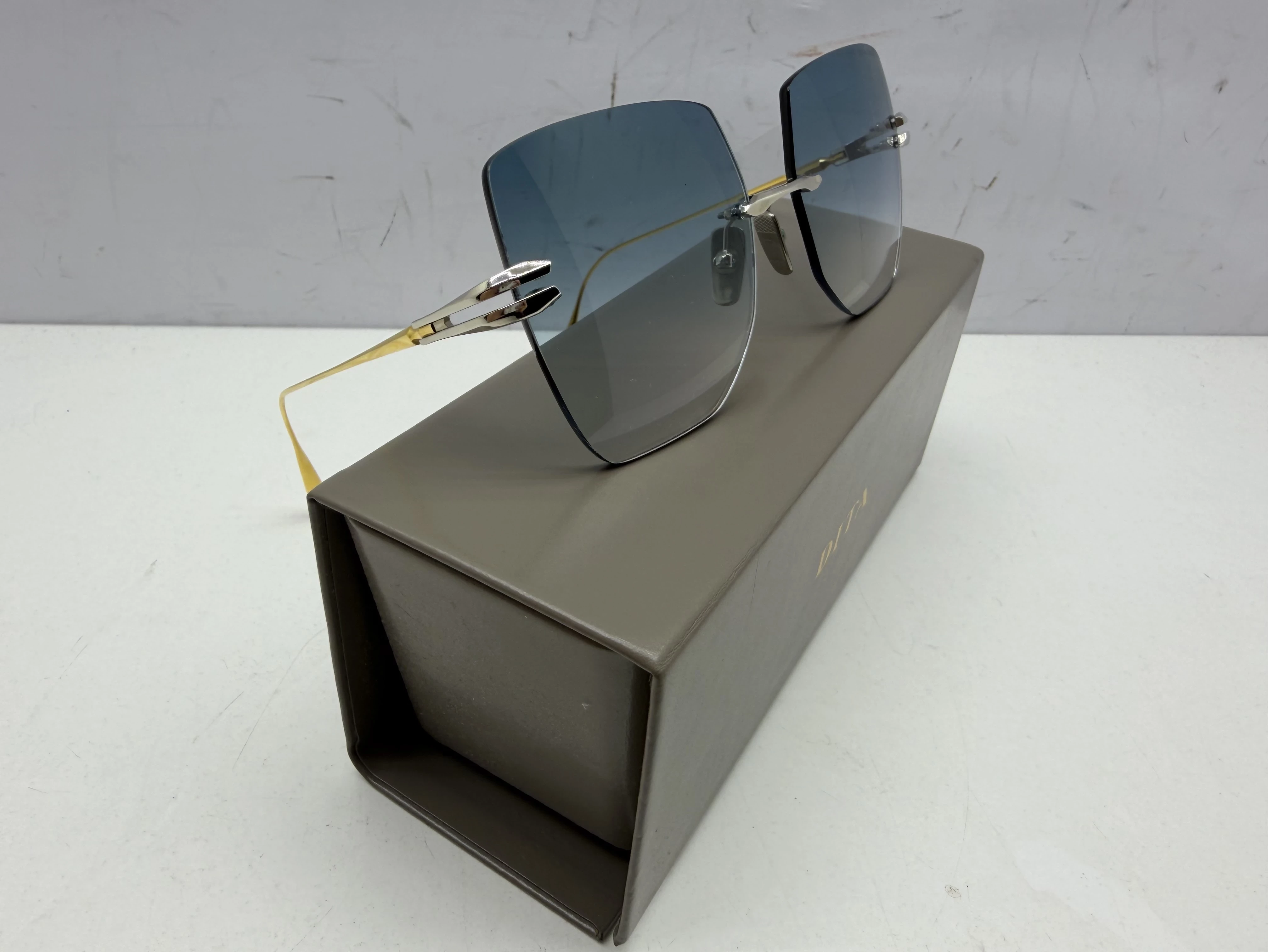 dita-dts155-a-03-okulary-przeciwsloneczne-material-oprawki-204165-219057