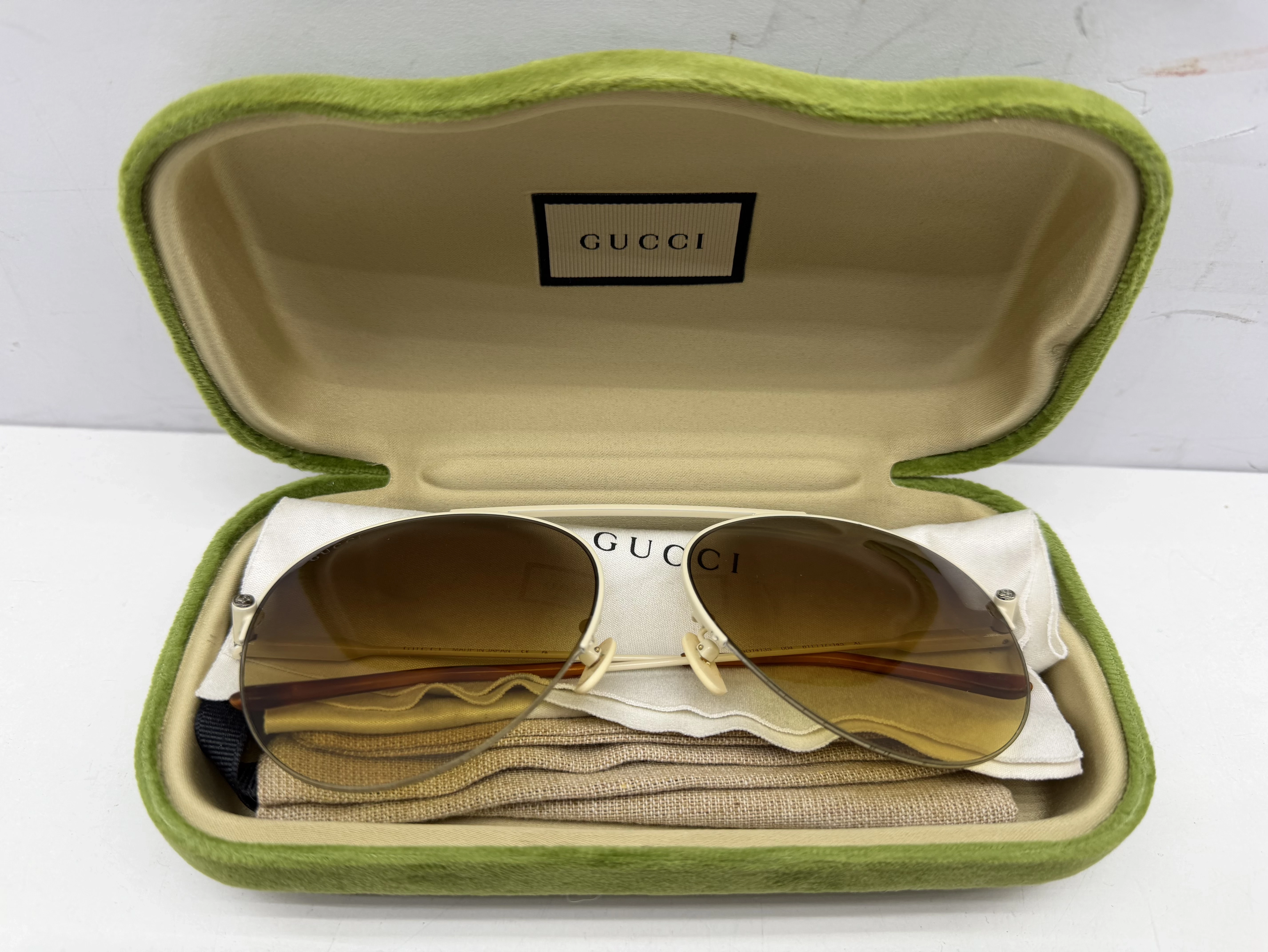 gucci-gg1413s-004-61-x-17-145-okulary-przeciwsloneczne-plac-kosciuszki-20-wroclaw