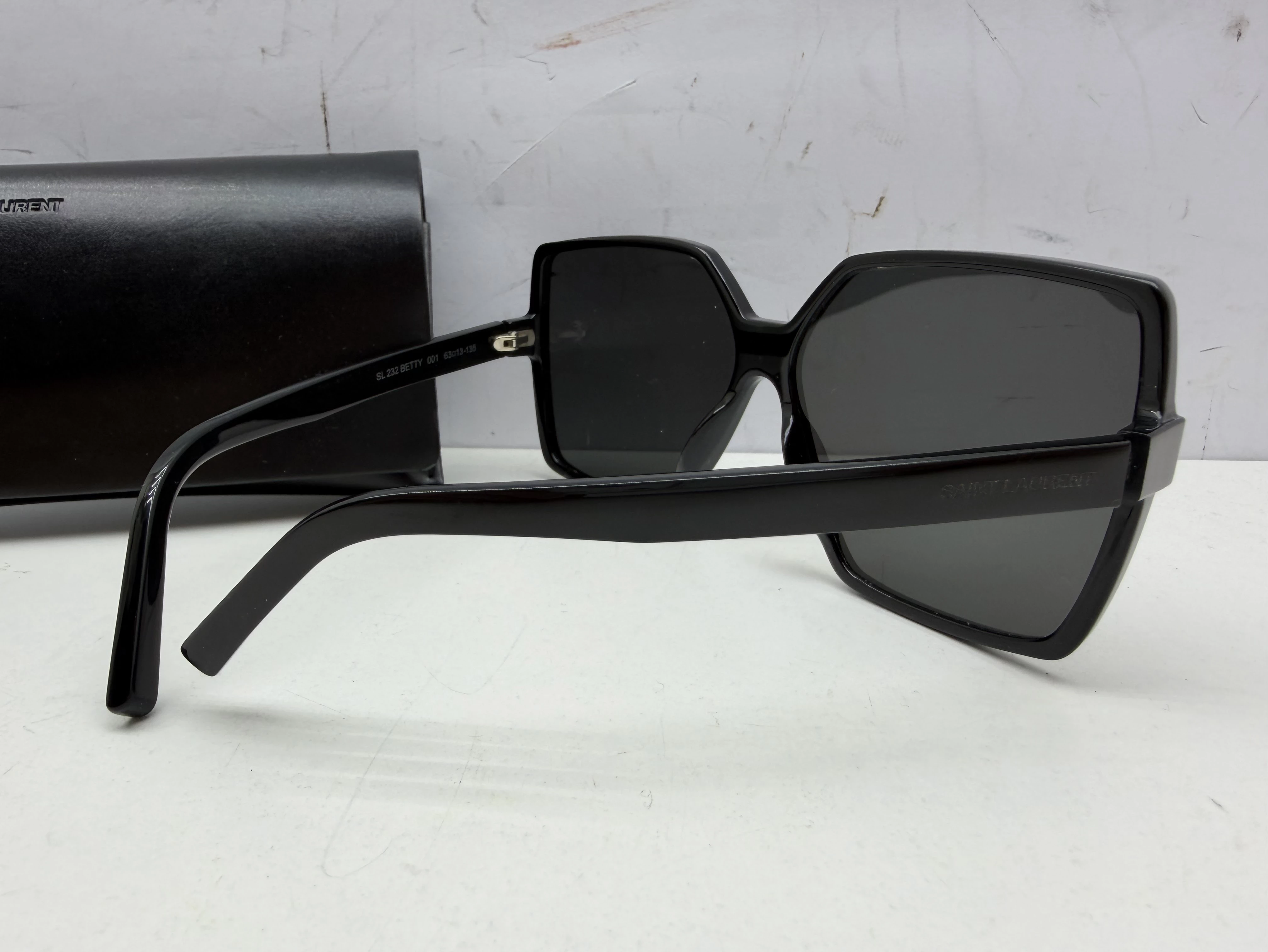 saint-laurent-sl-232-betty-001-63-x-13-135-okulary-przeciwsloneczne-stan-11323-2