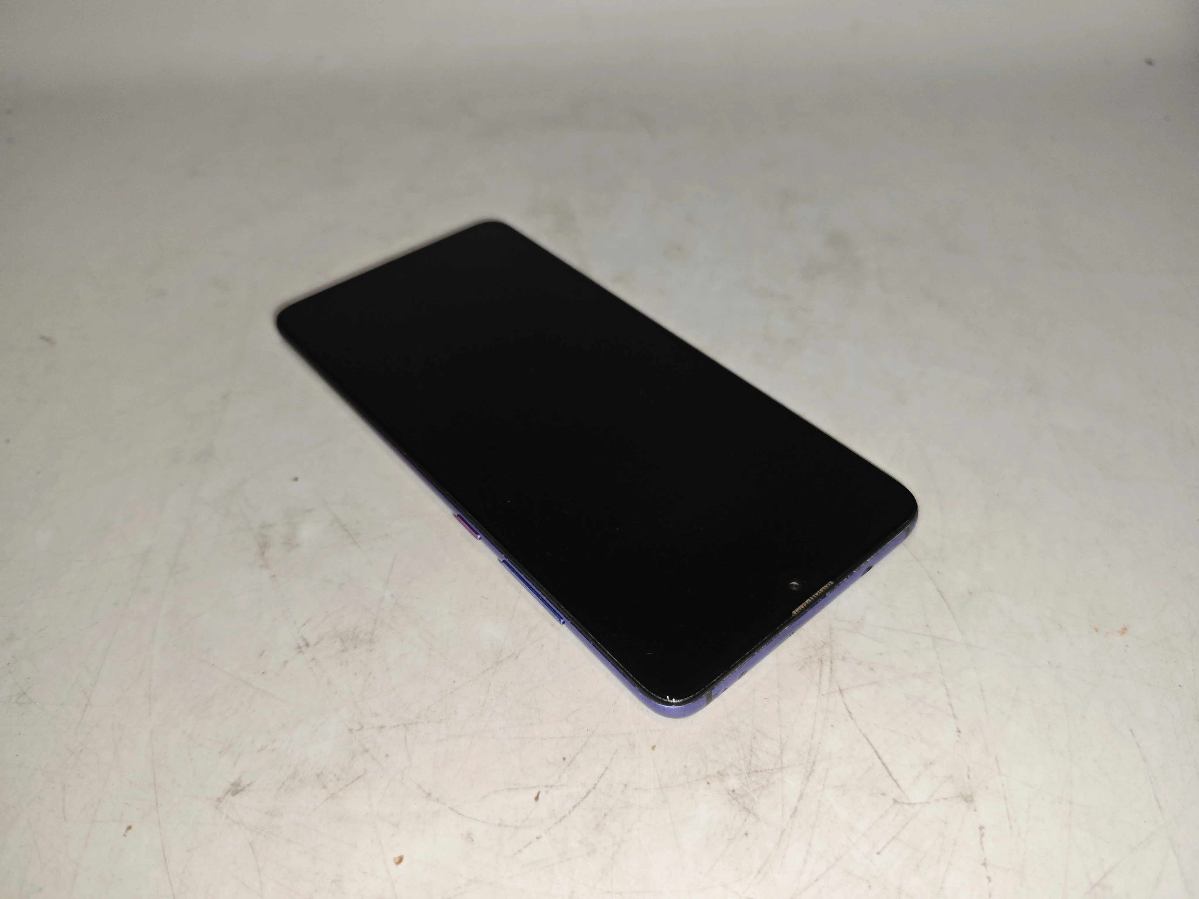 telefon-huawei-mate-20-solo-kod-producenta-mate-20