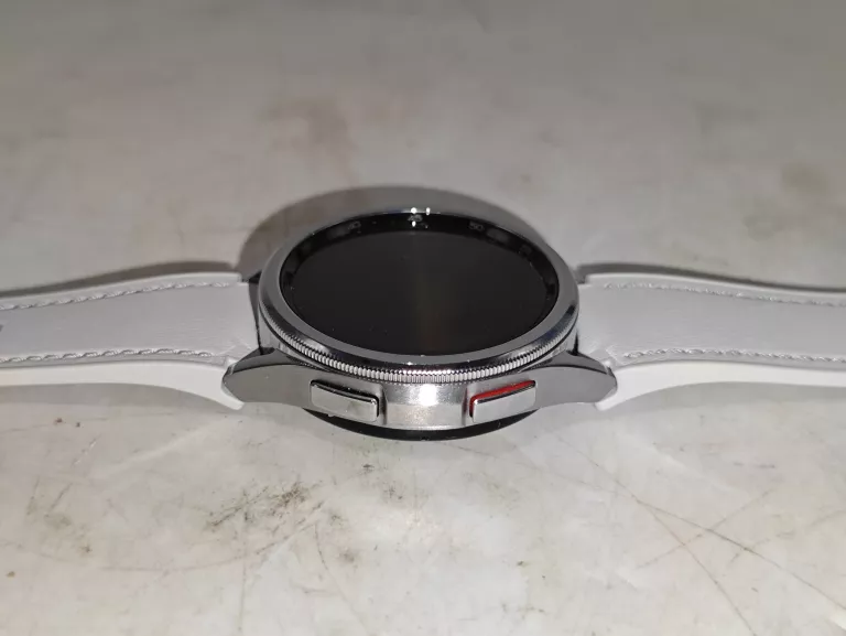 smartwatch-samsung-galaxy-watch-6-classic-model-249460-1780670