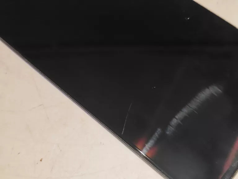 telefon-huawei-mate-20-solo-wbudowana-pamiec-202869-214189