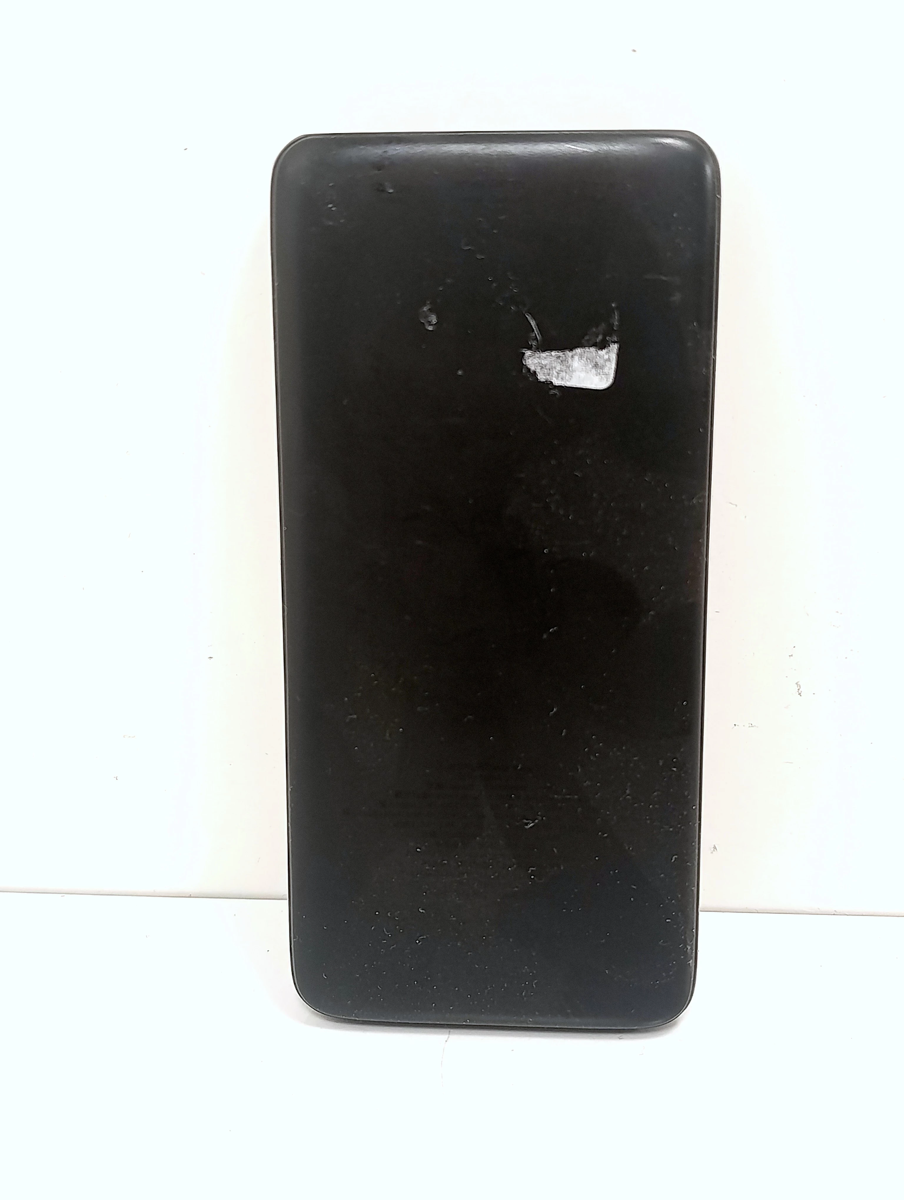 powerbank-czarny-10k-mah-ean-gtin-19464403423800