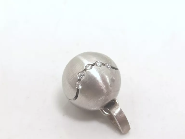 zlota-zawieszka-10x-brylant-009ct-585-423g-kolor-249512-1647429