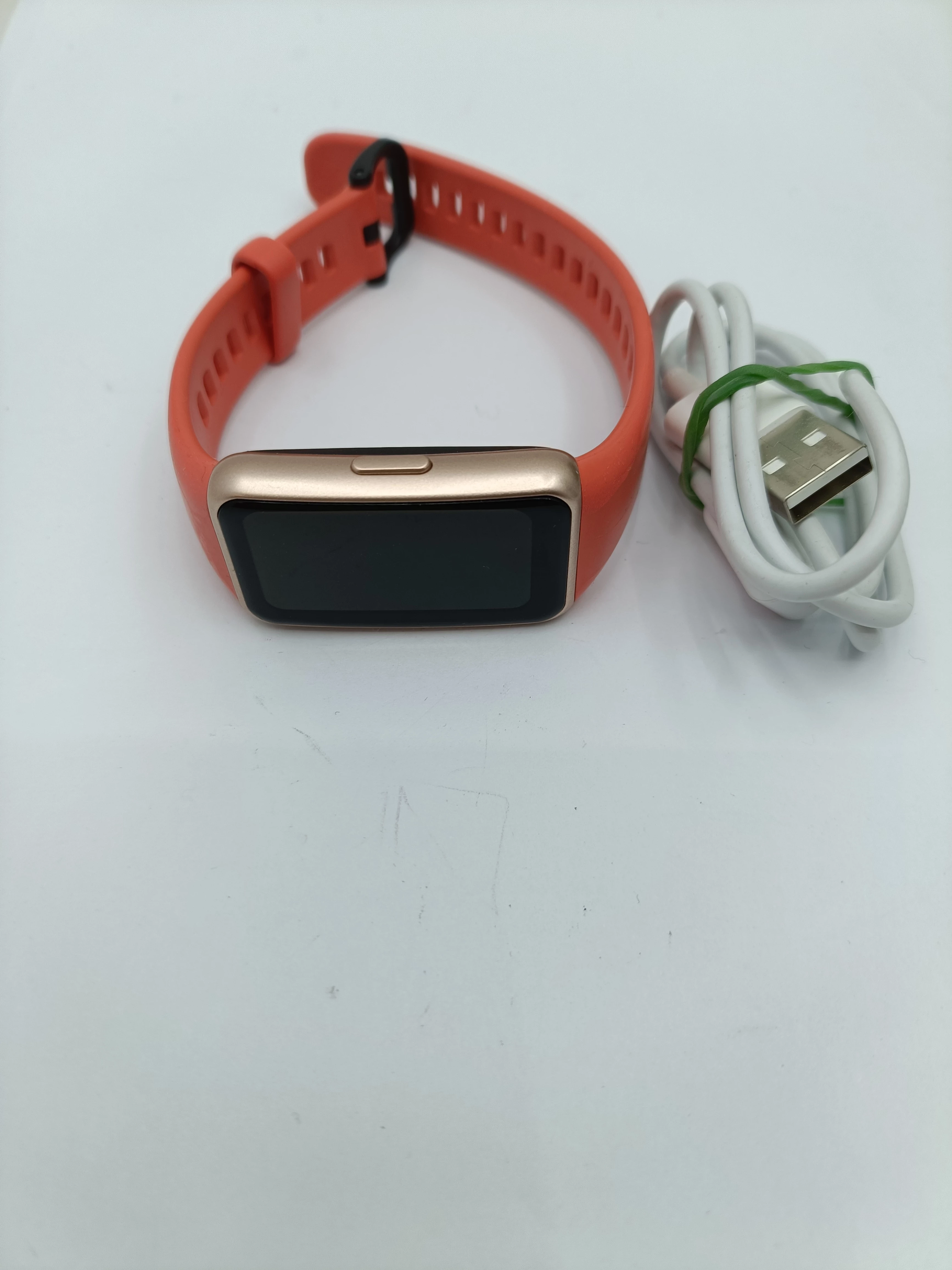 smartband-huawei-6-914-kabel-grunwaldzka-12-ostroda