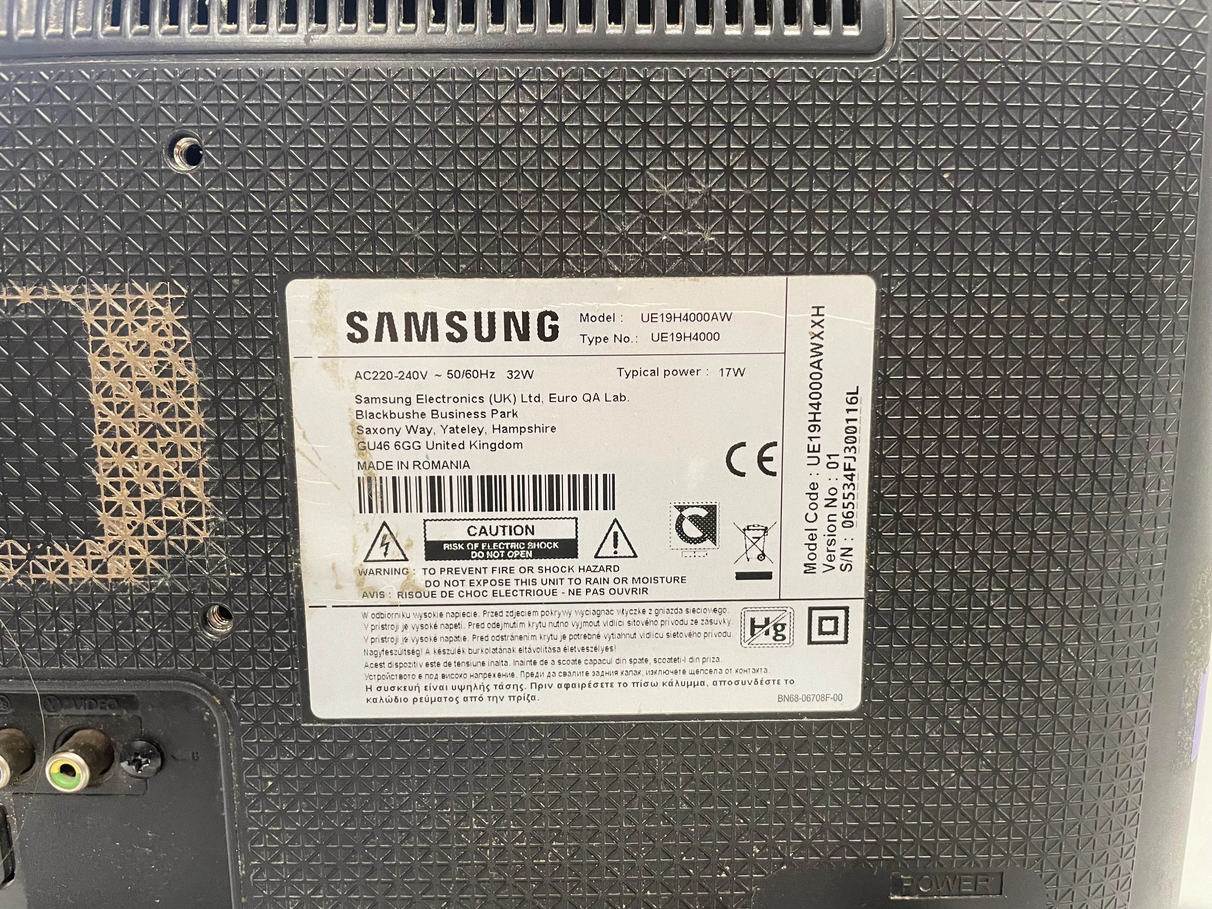 telewizor-samsung-ue19h4000-przekatna-ekranu-cale-1900