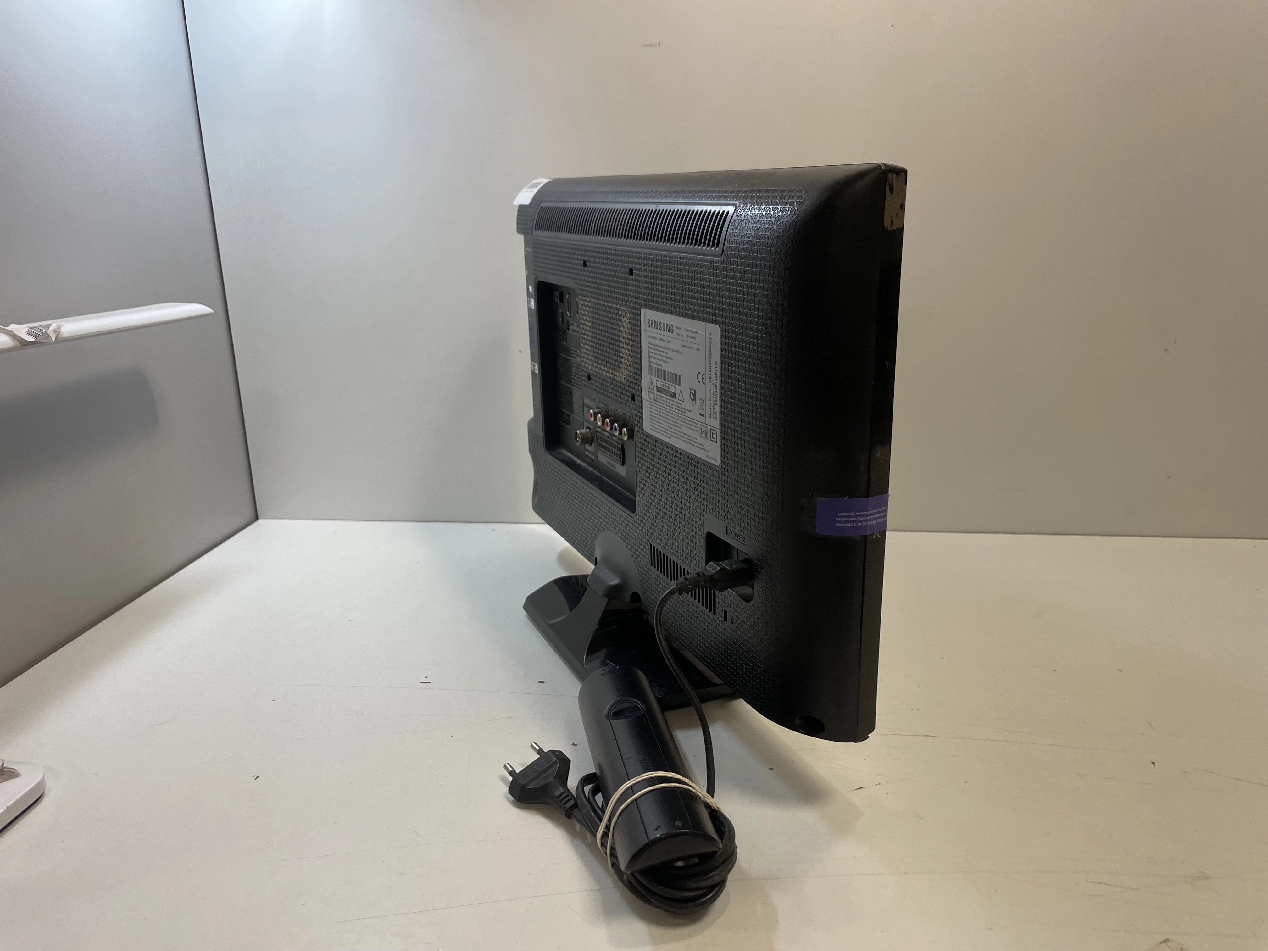 telewizor-samsung-ue19h4000-ean-gtin-8806085932807