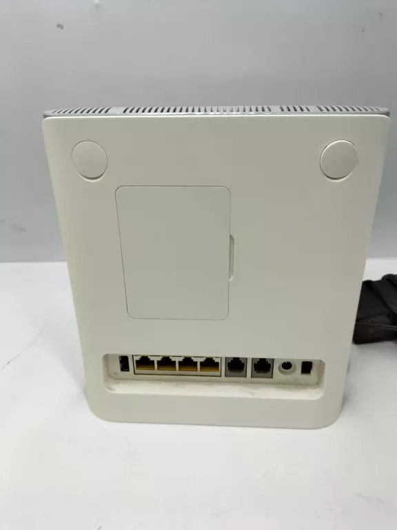 access-point-bridge-router-zte-mf286r1-80211ac-wi-fi-5-stan-11323-2