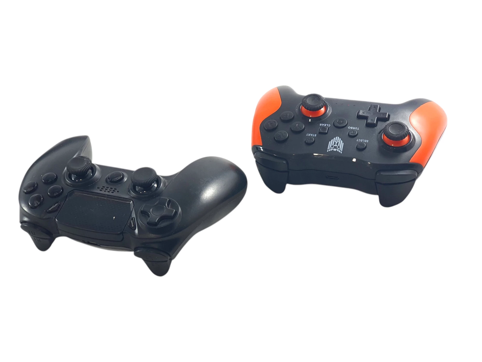 konsola-sony-ps4-pro-cuh-7216b-1tb-wersja-130590-3