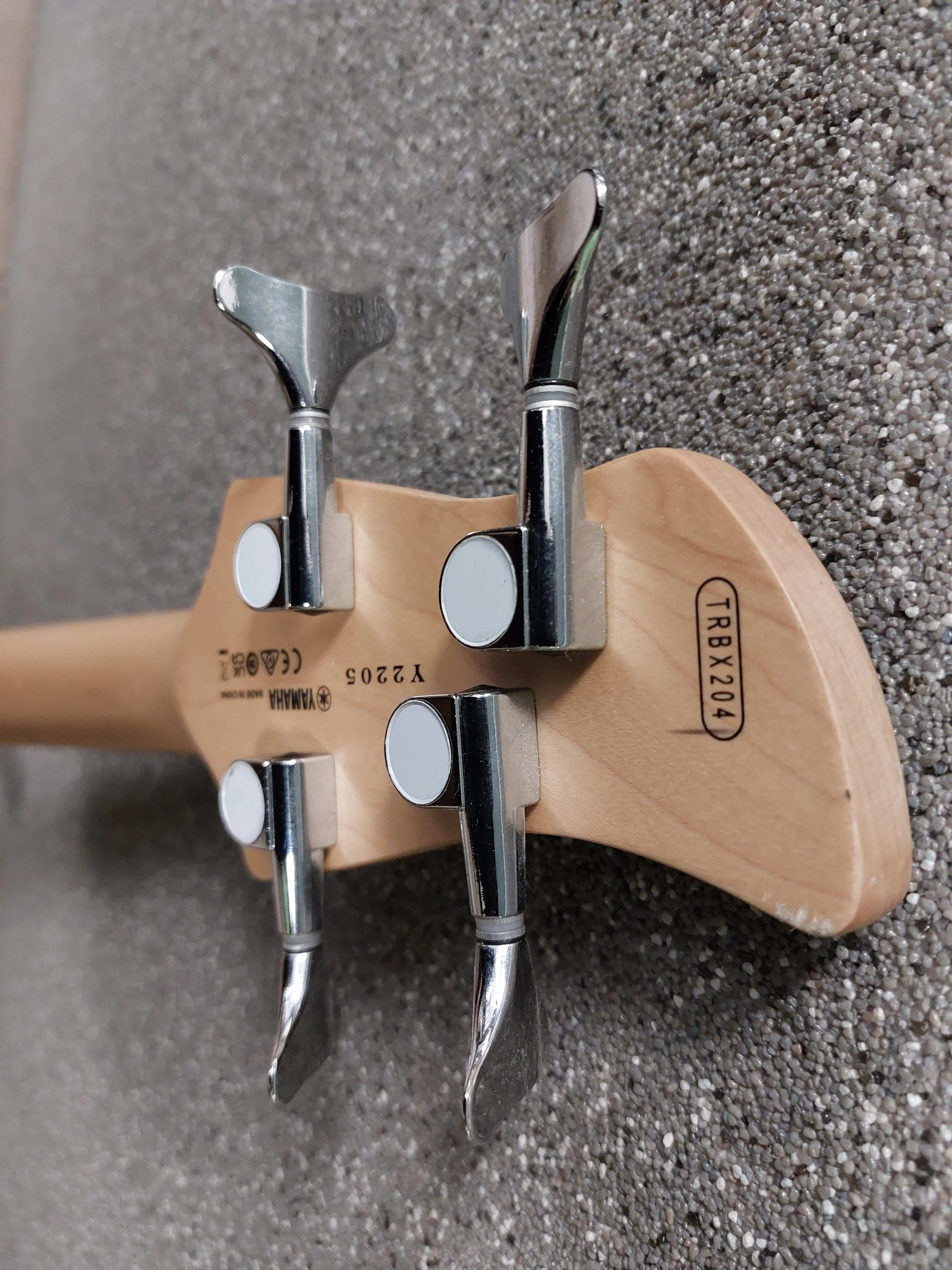 yamaha-trbx204-gitara-basowa-4-strunowa-stan-11323-2