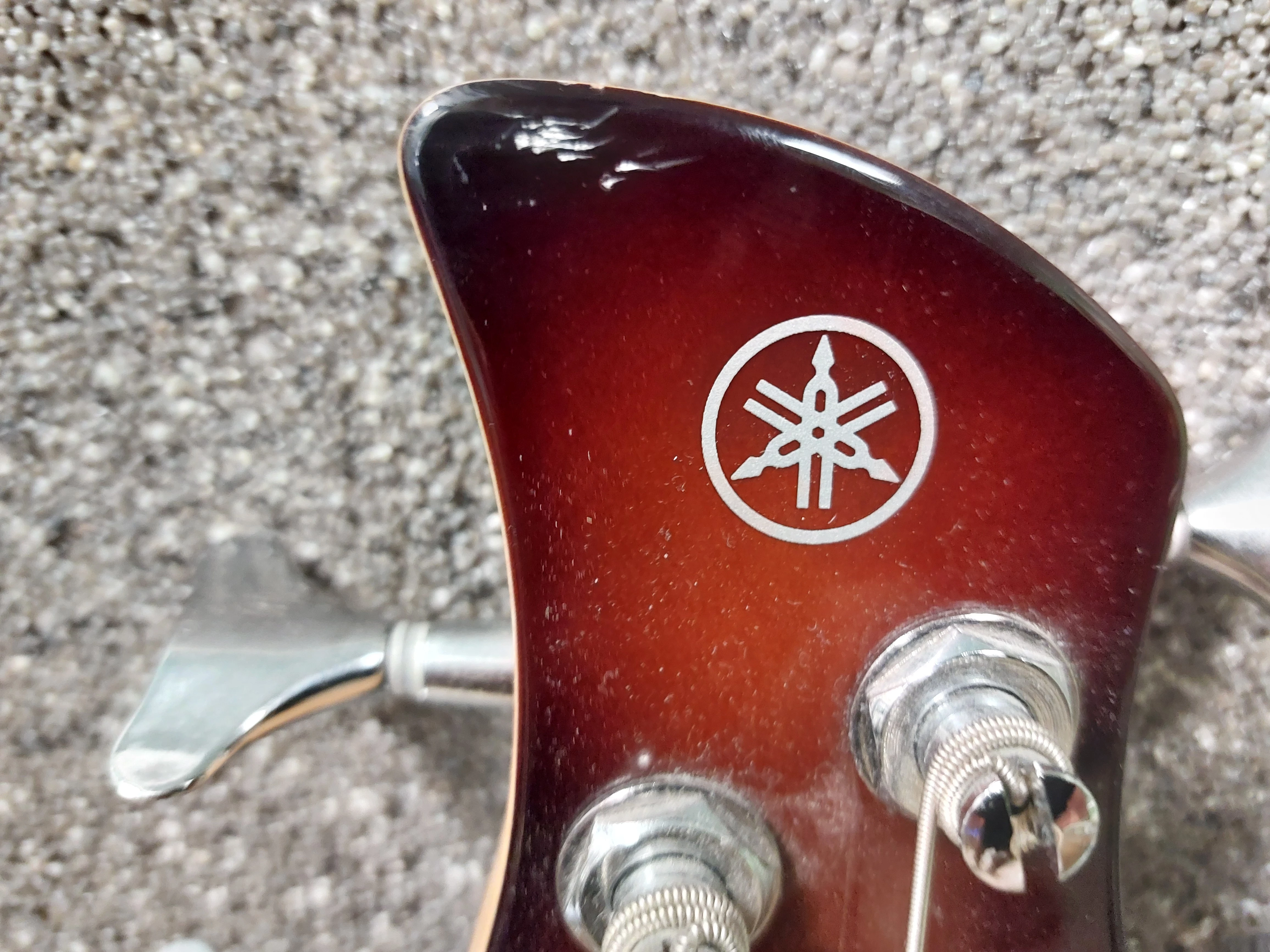 yamaha-trbx204-gitara-basowa-4-strunowa-ean-gtin-4146938681501