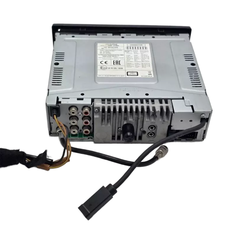 radio-samochodowe-alpine-cde-195bt-montaz-205798-224902