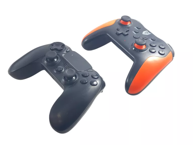 konsola-sony-ps4-pro-cuh-7216b-1tb-liczba-kontrolerow-w-zestawie-205994-225554