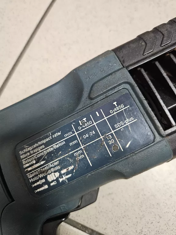 mlotowiertarka-bosch-gbh-2-24-dsr-maksymalna-moc-79000