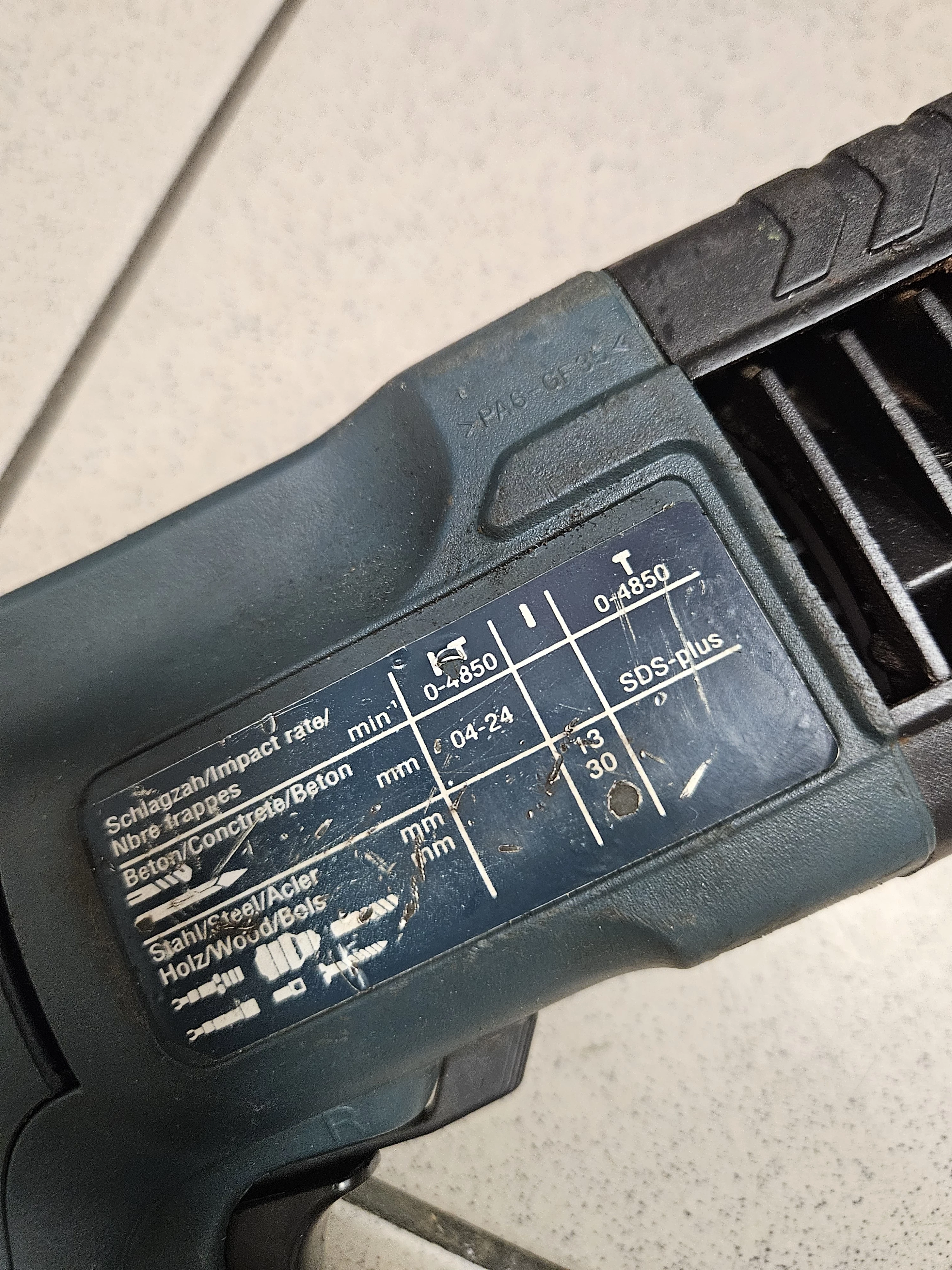 mlotowiertarka-bosch-gbh-2-24-dsr-maksymalna-moc-79000