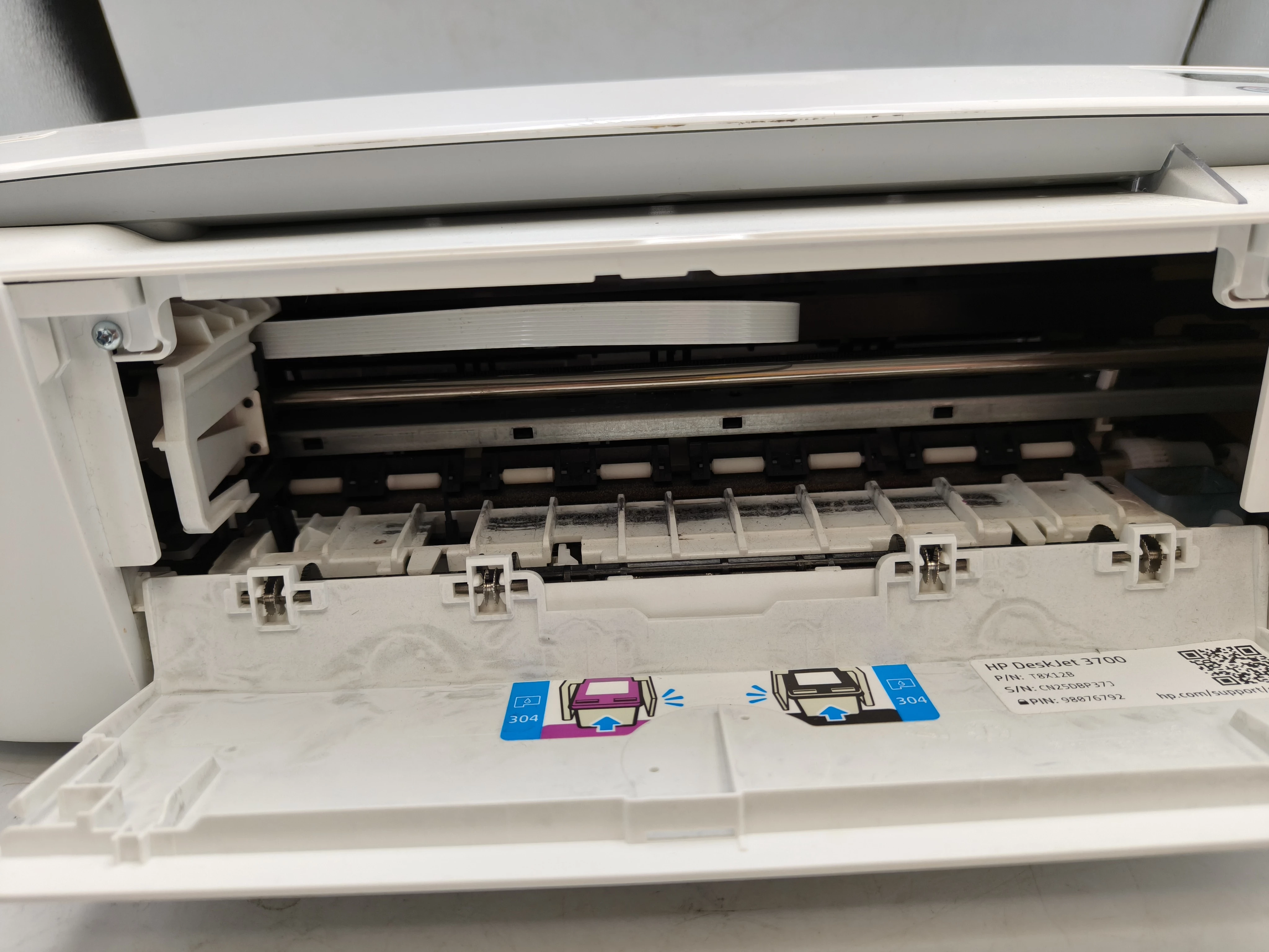 drukarka-hp-deskjet-3750-opis-ean-gtin-193015105379