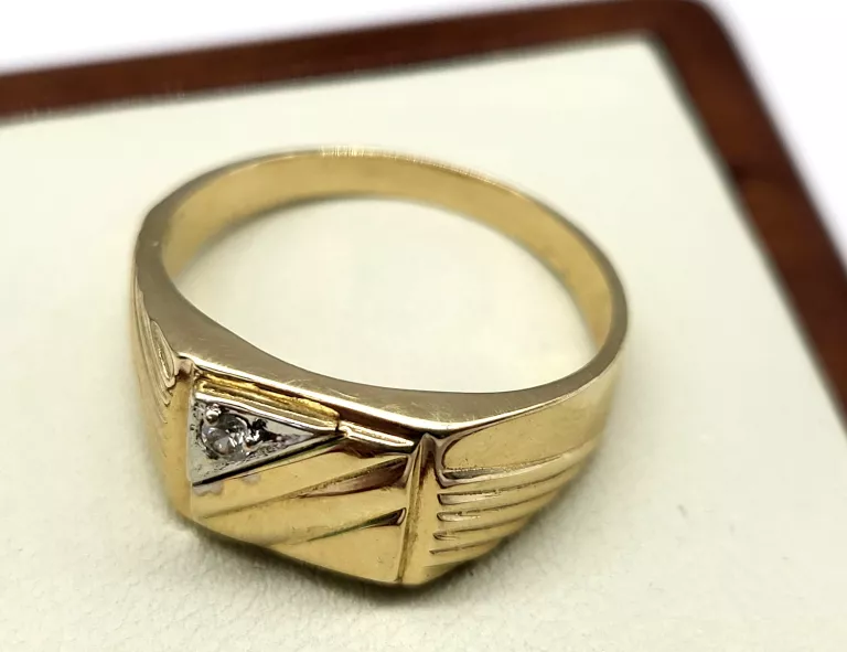 sliczny-zloty-sygnet-585578g-material-17128-2
