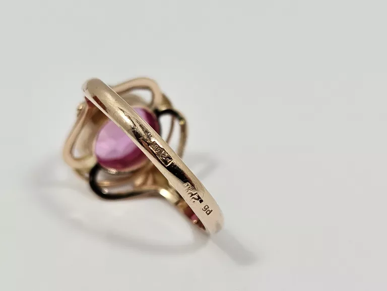 zloty-pierscionek-z-kamieniem-585-381g-r20-stan-11323-2