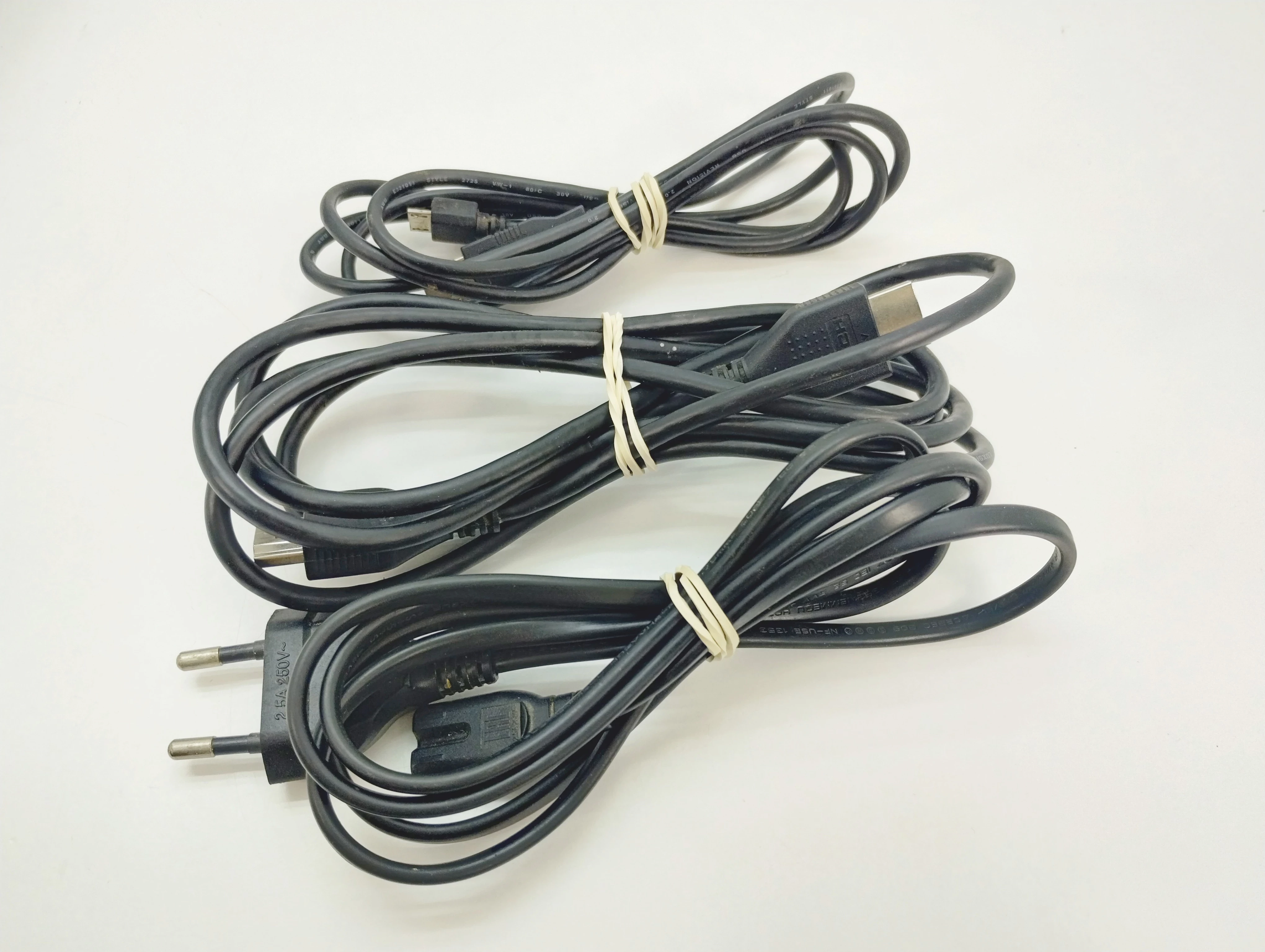 konsola-ps4-cuh-2216a-500-gb-ean-gtin-0711719407577