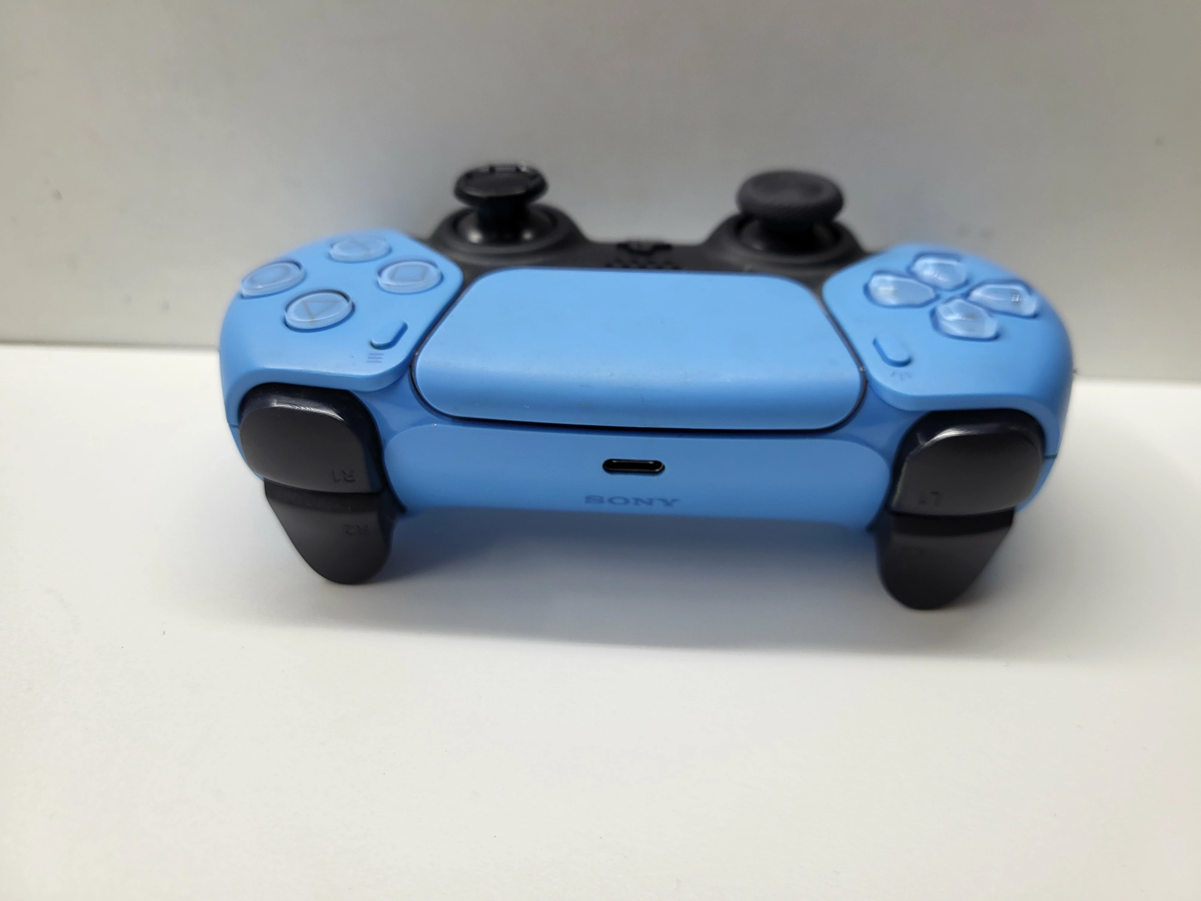 konsola-ps5-pad-cfi-1216a-ean-gtin-711719423997