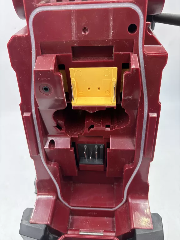 radio-budowlane-makita-dmr108ar-seria-lxt