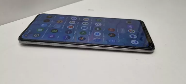 telefon-realme-8-128gb-stan-11323-2