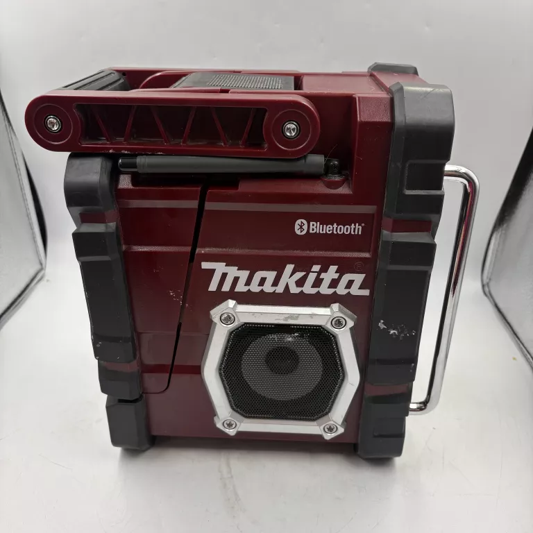 radio-budowlane-makita-dmr108ar-stan-11323-2