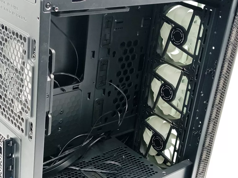 obudowa-silentiumpc-armis-ar6x-evo-tg-argb-middle-tower-typ-obudowy-4477-40