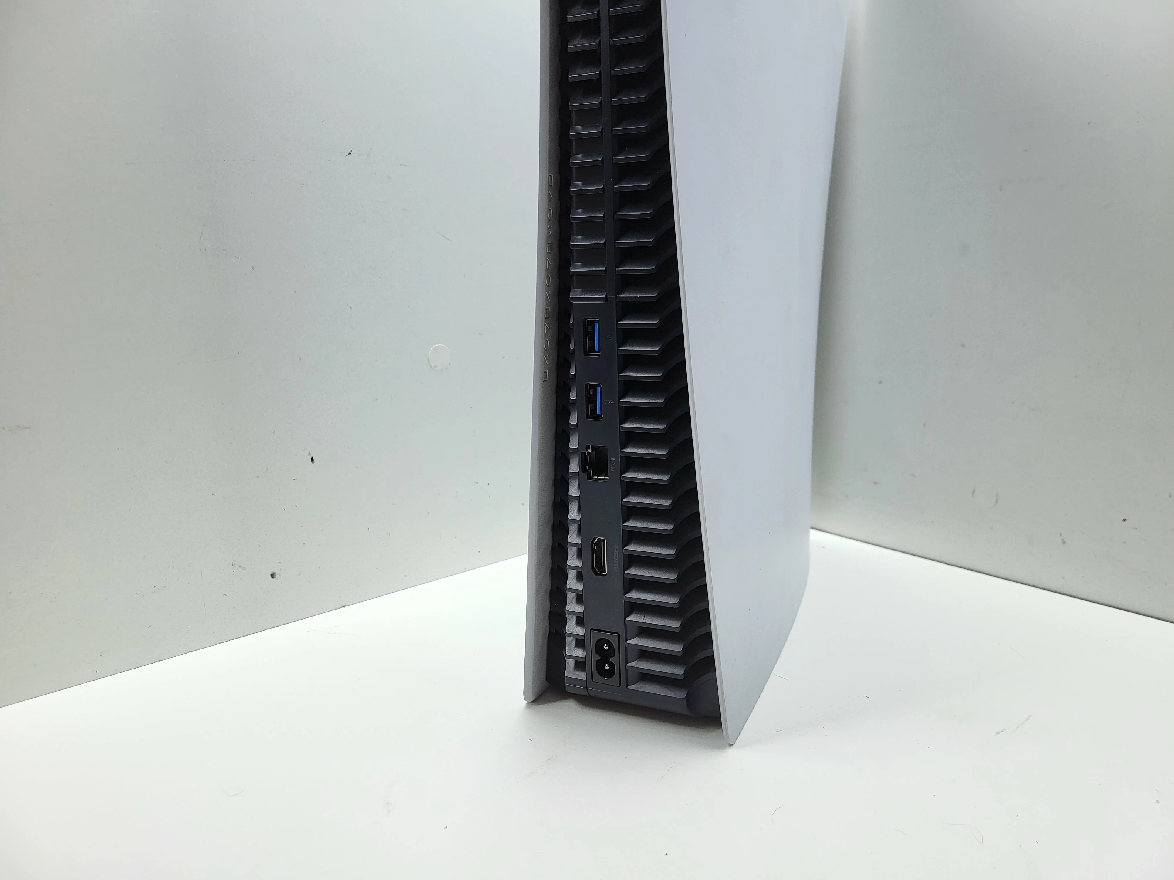 konsola-ps5-pad-cfi-1216a-product-id-85cd6561-e580-4391-8eb2-871c47a1d89d